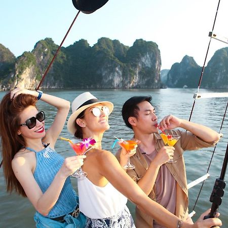 Charm Boutique Cruise Otel Ha Long Dış mekan fotoğraf
