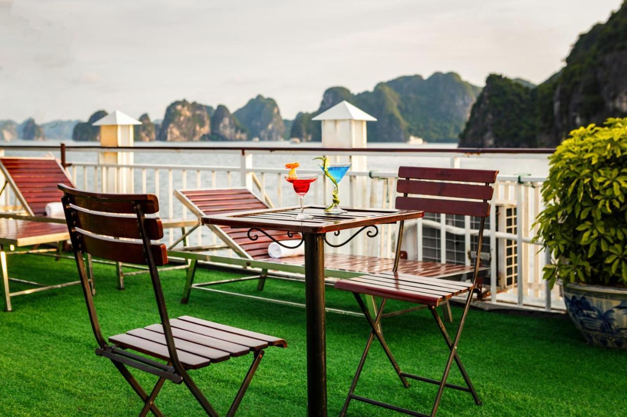 Charm Boutique Cruise Otel Ha Long Dış mekan fotoğraf
